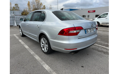 Skoda Superb 2.0TDI-DSG-NAVI-кожа - автомобили, коли, обяви за нови и употребявани 7