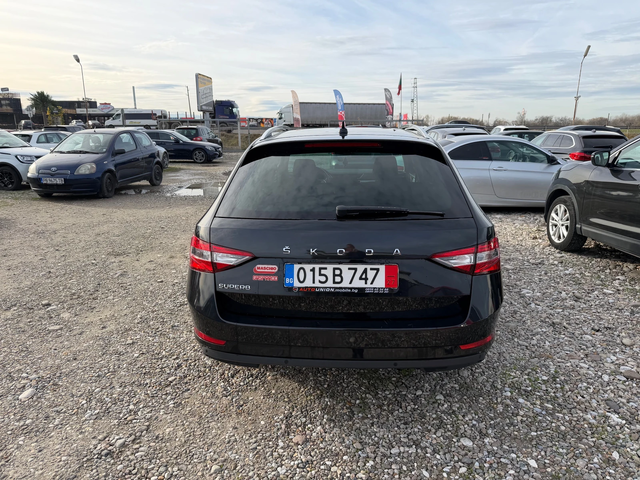 Skoda Superb 2.0 TDI -6 БРОЯ - автомобили, коли, обяви за нови и употребявани 5