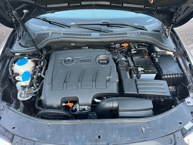 Skoda Superb 2.0TDI 140kc 4X4 AUTOMAT - автомобили, коли, обяви за нови и употребявани 16