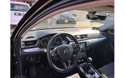 Skoda Superb 1.4TSI NAVI EURO 6 - автомобили, коли, обяви за нови и употребявани 10