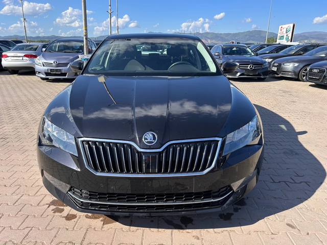 Skoda Superb 1.4TSI NAVI EURO 6 - автомобили, коли, обяви за нови и употребявани 2