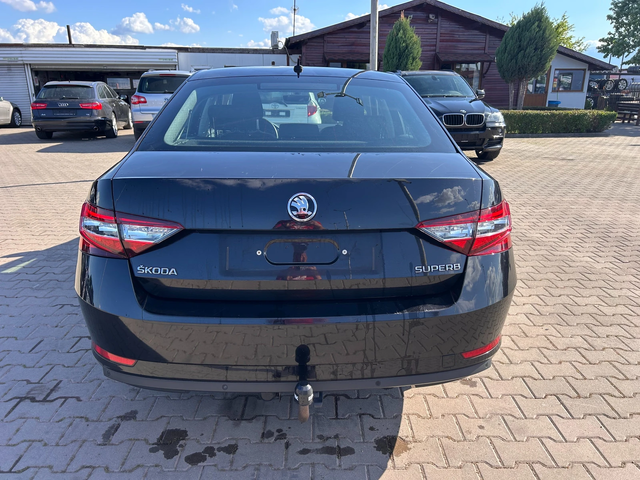 Skoda Superb 1.4TSI NAVI EURO 6 - автомобили, коли, обяви за нови и употребявани 6
