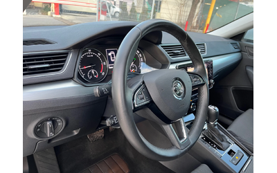 Skoda Superb 2.0TDI 190kc 4x4 Facelift - автомобили, коли, обяви за нови и употребявани 9