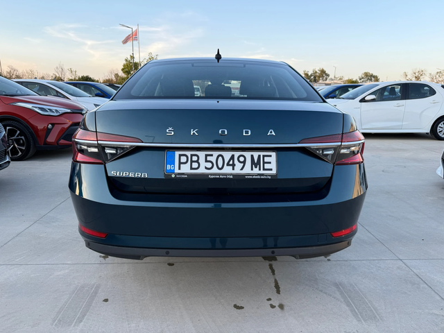 Skoda Superb С-Гаранция-2.0-A/T - автомобили, коли, обяви за нови и употребявани 3