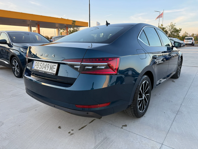 Skoda Superb С-Гаранция-2.0-A/T - автомобили, коли, обяви за нови и употребявани 4