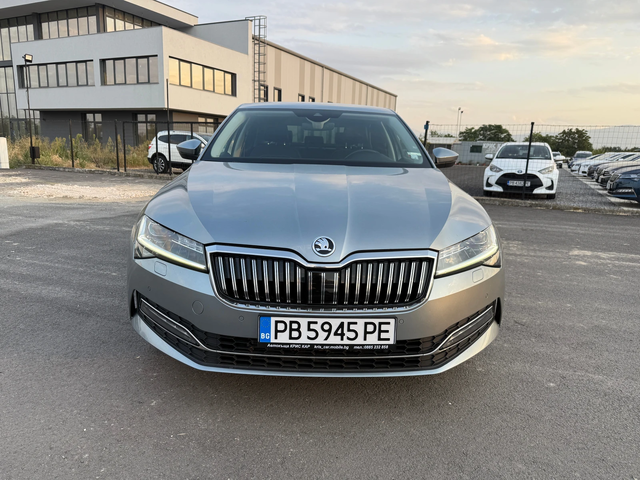 Skoda Superb ГАРАНЦИЯ , DIGITAL , 2.0 A/T - автомобили, коли, обяви за нови и употребявани 7