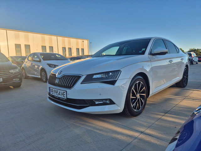 Skoda Superb L/K-4х4-190-А/Т - автомобили, коли, обяви за нови и употребявани 0