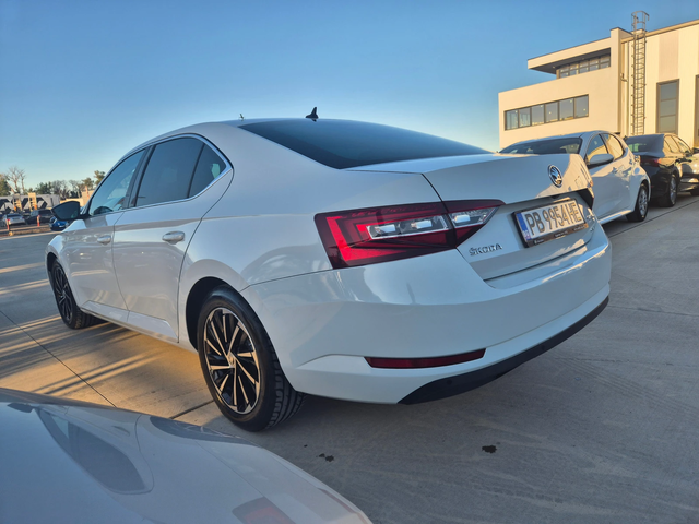 Skoda Superb L/K-4х4-190-А/Т - автомобили, коли, обяви за нови и употребявани 2