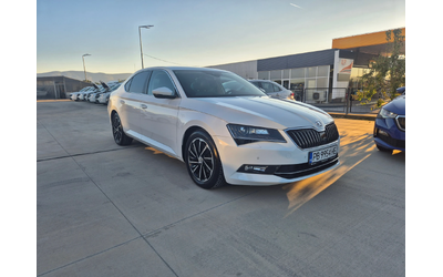 Skoda Superb L/K-4х4-190-А/Т - автомобили, коли, обяви за нови и употребявани 6