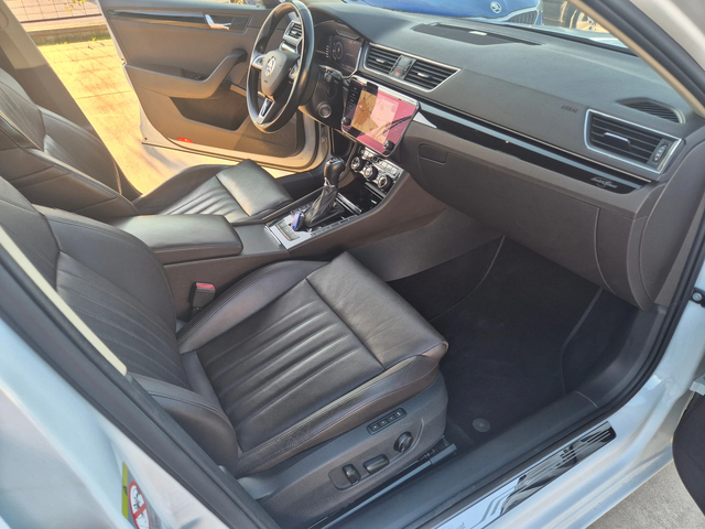 Skoda Superb L/K-4х4-190-А/Т - автомобили, коли, обяви за нови и употребявани 8