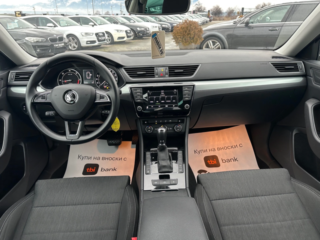 Skoda Superb 2.0TDI* 150kc* LED* NAVI* D&G* TOP* - автомобили, коли, обяви за нови и употребявани 7