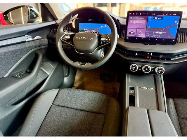 Skoda Superb 2.0TDI DSG* Essence* Лизинг* Carplay* Гаранция - автомобили, коли, обяви за нови и употребявани 9