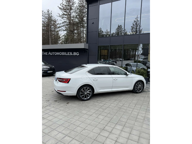 Skoda Superb L&K - автомобили, коли, обяви за нови и употребявани 6