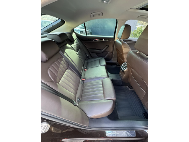 Skoda Superb Laurin&Klement 4х4 - автомобили, коли, обяви за нови и употребявани 10