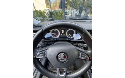 Skoda Superb Laurin&Klement 4х4 - автомобили, коли, обяви за нови и употребявани 13