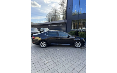 Skoda Superb Laurin&Klement 4х4 - автомобили, коли, обяви за нови и употребявани 7