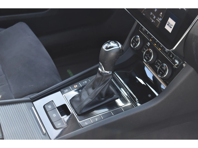 Skoda Superb 2.0ТFSI* COMFORT - автомобили, коли, обяви за нови и употребявани 14