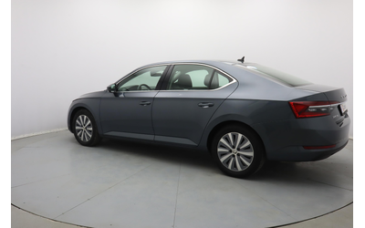 Skoda Superb - автомобили, коли, обяви за нови и употребявани 14
