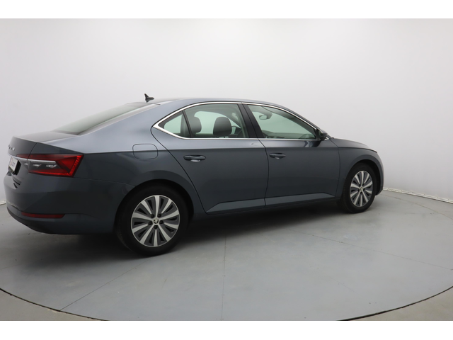 Skoda Superb - автомобили, коли, обяви за нови и употребявани 26