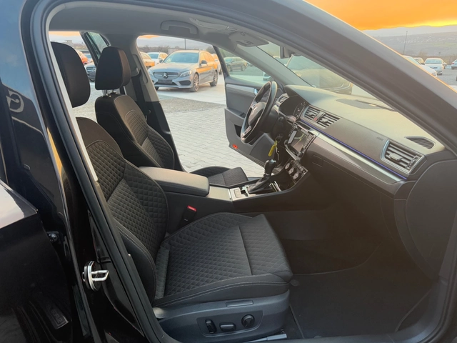 Skoda Superb 2.0TDI 150 ks Собствен лизинг - автомобили, коли, обяви за нови и употребявани 12