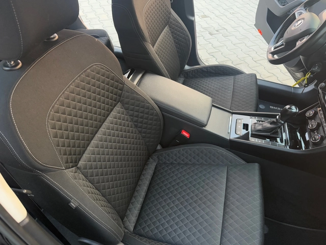 Skoda Superb 2.0TDI 150 ks Собствен лизинг - автомобили, коли, обяви за нови и употребявани 13