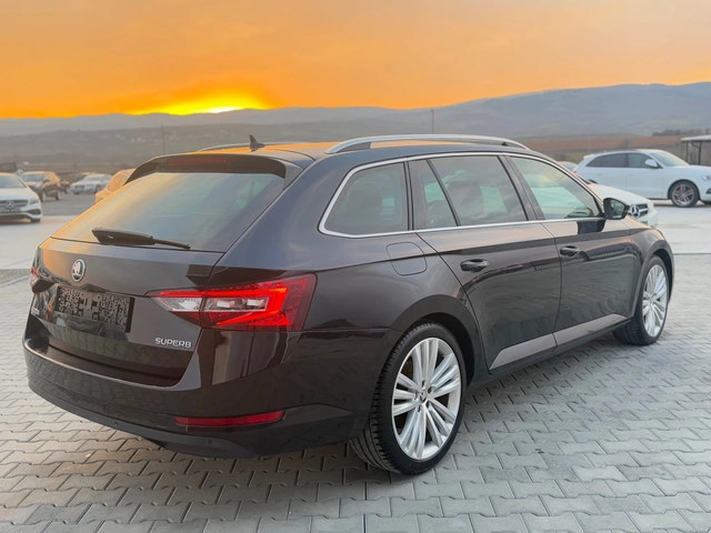 Skoda Superb 2.0TDI 150 ks Собствен лизинг - автомобили, коли, обяви за нови и употребявани 4