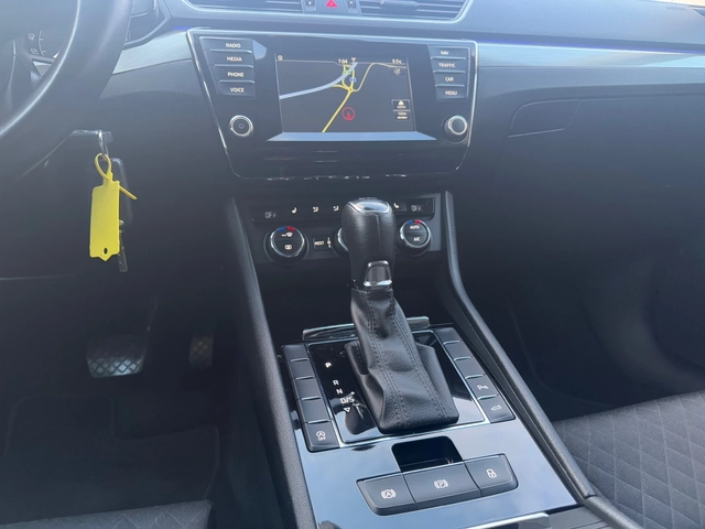 Skoda Superb 2.0TDI 150 ks Собствен лизинг - автомобили, коли, обяви за нови и употребявани 9