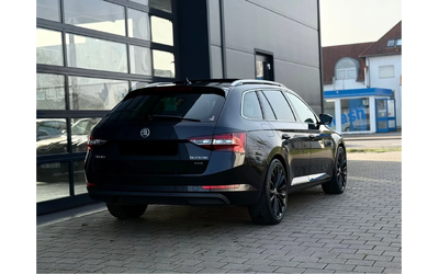 skoda-superb-combi-2-0-tdi-4h4-l-k-dsg-virtual-cockpit-acc-obduhvane-pano-kam-keygo-canton-pechka-led-ambient-4xszh-19zoll-icarbg-245kkm-my19-icarstarazagora - 3