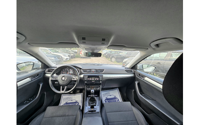 Skoda Superb КАТО ЧИСТО НОВ/DISTRONIK/2.0TDI - автомобили, коли, обяви за нови и употребявани 12