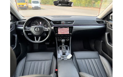Skoda Superb Skoda Superb 2.0TDI * DSG * NAVI * LED *XENON - автомобили, коли, обяви за нови и употребявани 12