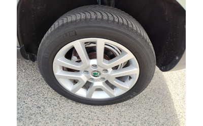 Skoda Yeti 1, 2i 105ps DSG NAVI - автомобили, коли, обяви за нови и употребявани 13