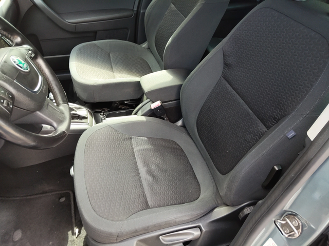 Skoda Yeti 1, 2i 105ps DSG NAVI - автомобили, коли, обяви за нови и употребявани 9