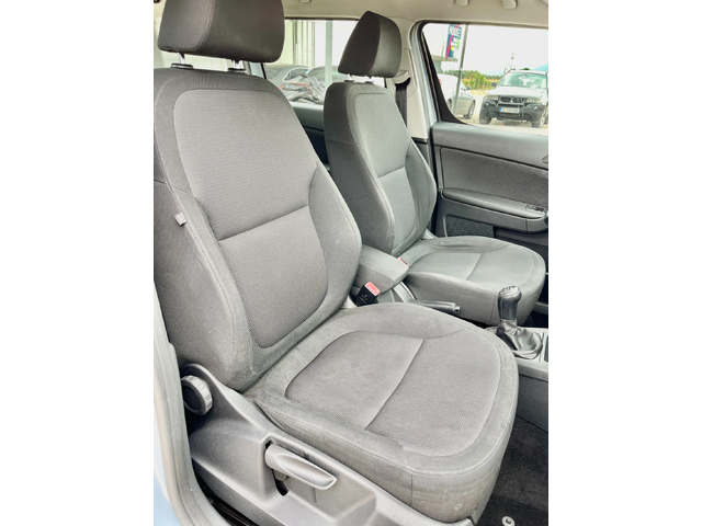 Skoda Yeti 2.0 TDI 4X4 - автомобили, коли, обяви за нови и употребявани 15