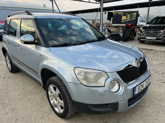 Skoda Yeti 2.0 TDI- 110к.с.* Автопилот* Климатроник * Италия - автомобили, коли, обяви за нови и употребявани 2