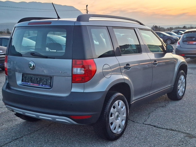 Skoda Yeti 1, 2 Tsi Gpl - автомобили, коли, обяви за нови и употребявани 4