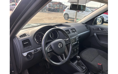 Skoda Yeti 1.2TSI AVTOMAT/NAVI EURO 6 - автомобили, коли, обяви за нови и употребявани 10