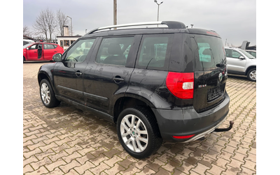 Skoda Yeti 2.0TDI 4X4 AVTOMAT/NAVI/PANORAMA EURO 5 - автомобили, коли, обяви за нови и употребявани 7