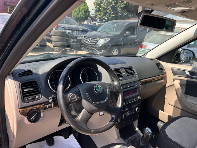 Skoda Yeti 2.0TDI 4X4 PECHKA EURO 5 - автомобили, коли, обяви за нови и употребявани 12