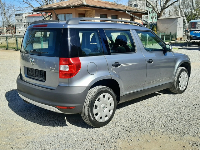Skoda Yeti 1.6TDI * Н О В А* - автомобили, коли, обяви за нови и употребявани 3