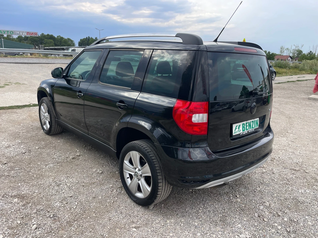 Skoda Yeti 1.2TSI-105-ITALIA - автомобили, коли, обяви за нови и употребявани 10