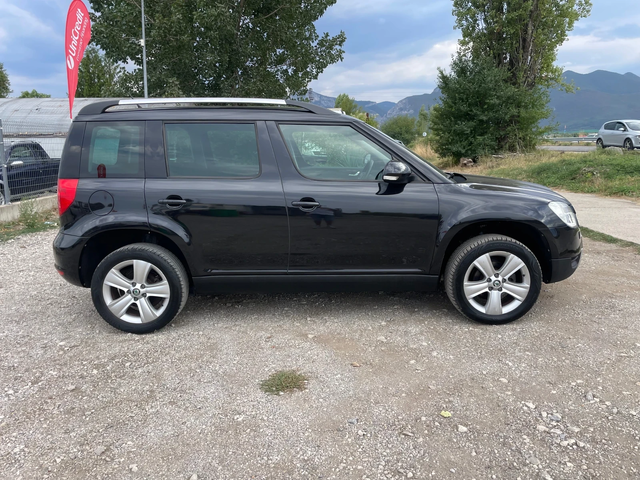 Skoda Yeti 1.2TSI-105-ITALIA - автомобили, коли, обяви за нови и употребявани 3
