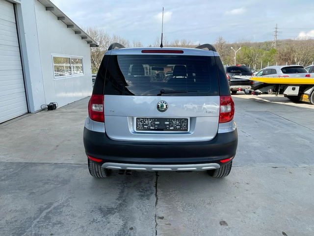 Skoda Yeti 2.0tdi 110k.c * UNIKAT* - автомобили, коли, обяви за нови и употребявани 5