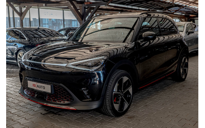 smart-1-brabus-hud-awd-ambient-beats-by-dre-kamera-360-panorama - 1