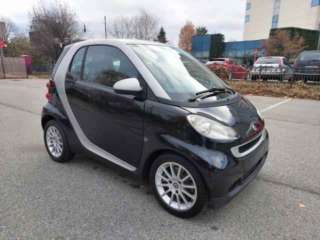 Smart Fortwo 1,0i 71ps - автомобили, коли, обяви за нови и употребявани 1