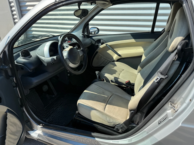 Smart Fortwo Регистрирана+ Много икономична+ Всичко платено - автомобили, коли, обяви за нови и употребявани 9