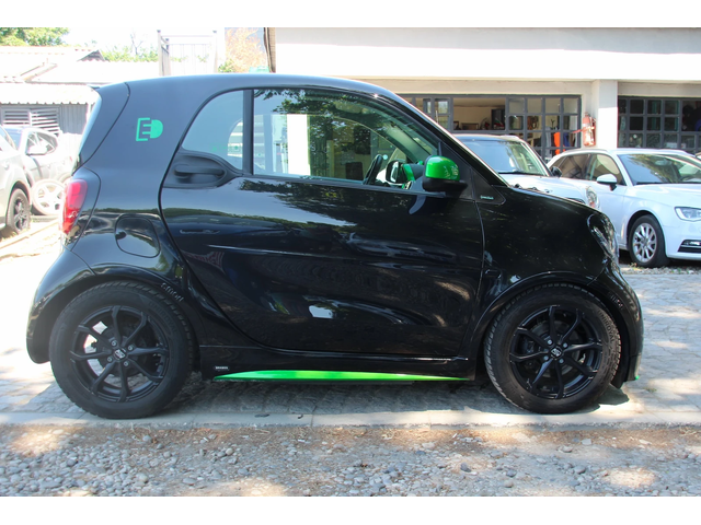 Smart Fortwo GREENFLACH  EQ  LED НОВ ВНОС ГЕРМАНИЯ - автомобили, коли, обяви за нови и употребявани 4