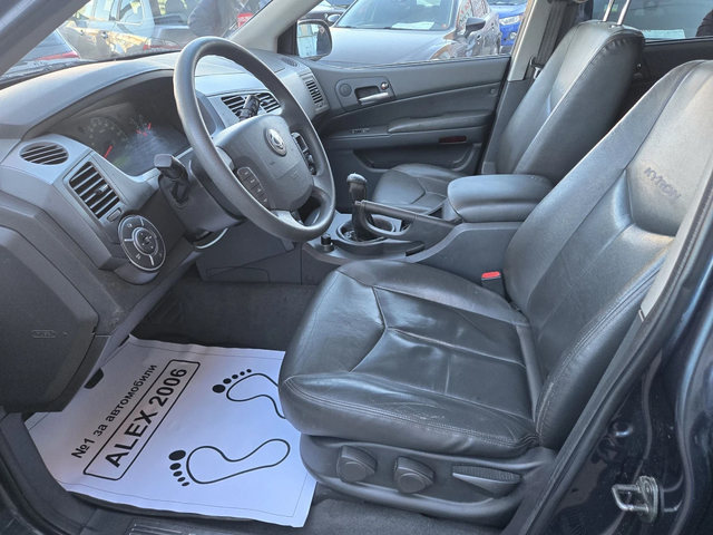 SsangYong Kyron - автомобили, коли, обяви за нови и употребявани 4