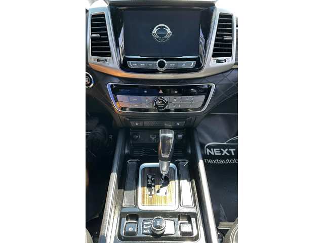 SsangYong Rexton 2.2D 181HP 4WD EURO6B - автомобили, коли, обяви за нови и употребявани 9