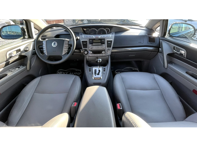 SsangYong Rodius 2.0D 155HP 6+ 1 E5B 4X4 - автомобили, коли, обяви за нови и употребявани 9