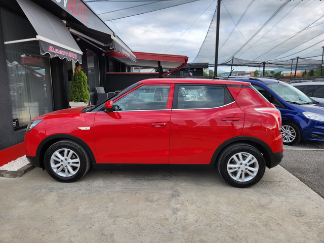 SsangYong Tivoli 1.6I-128к.с EURO 6b-НАВИГАЦИЯ-ШВЕЙЦАРИЯ - автомобили, коли, обяви за нови и употребявани 3